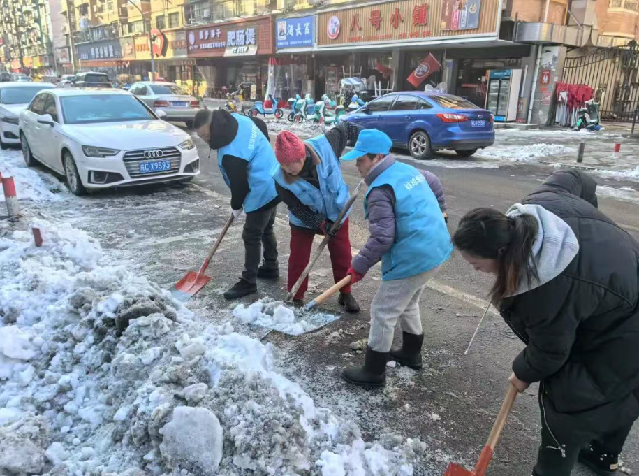 停车初雪1.png 停车初雪1.png